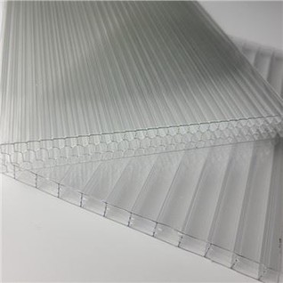 Prozirna polikarbonatna višezidna krovna ploča